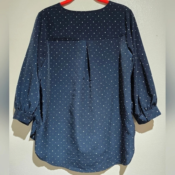✨️4/$20. BANANA REPUBLIC Long Sleeve Polka Dot High Low V-Neck Blouse, Petite S - Picture 6 of 15